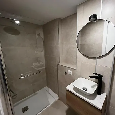 Cm Soho Apartment